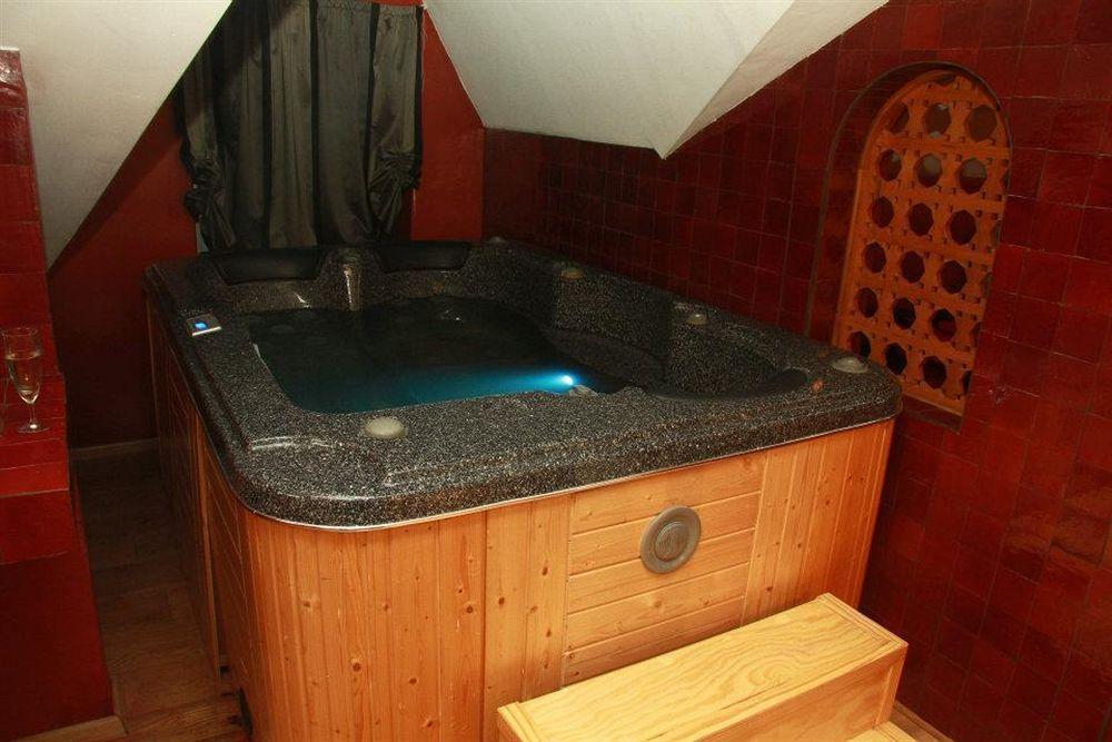 Hotel Riad Liege Luaran gambar