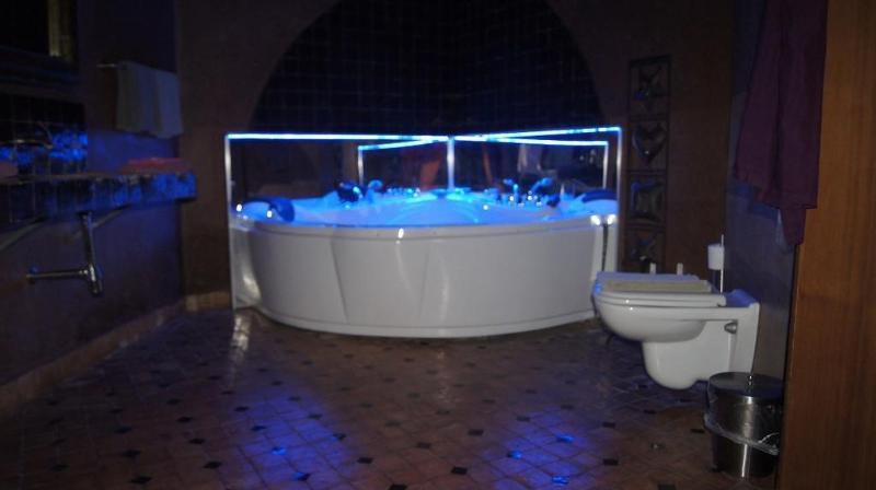 Hotel Riad Liege Luaran gambar