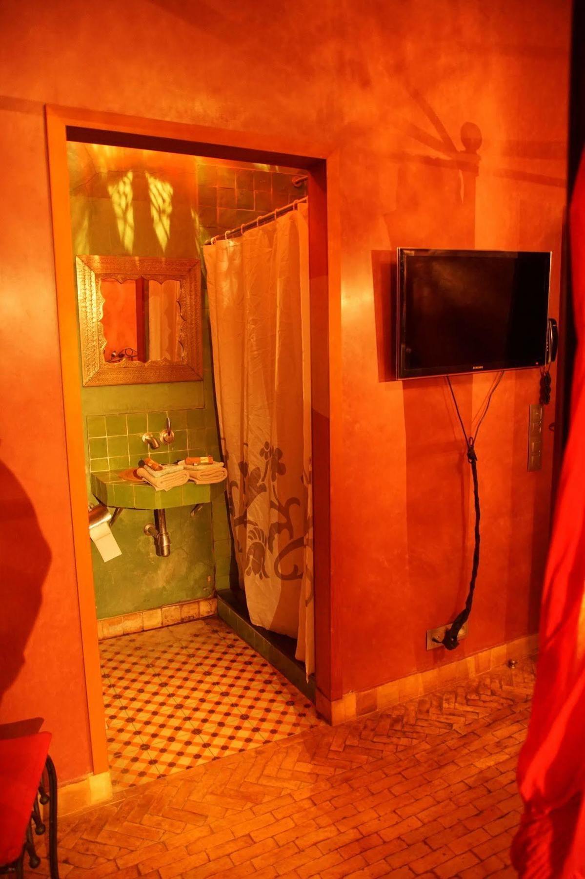 Hotel Riad Liege Luaran gambar