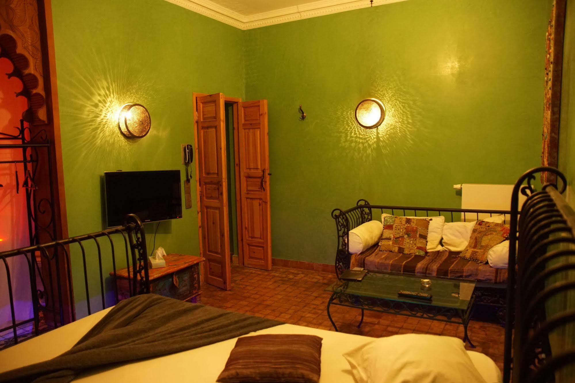 Hotel Riad Liege Luaran gambar