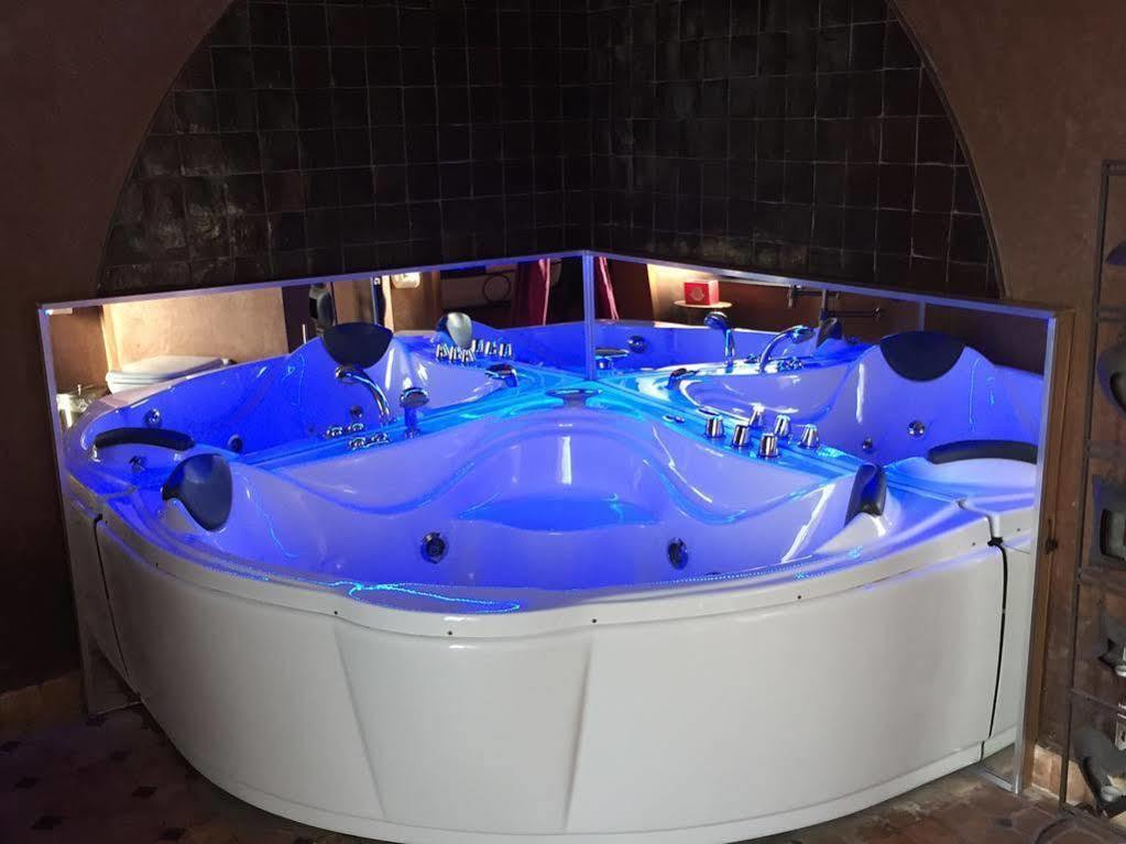Hotel Riad Liege Luaran gambar